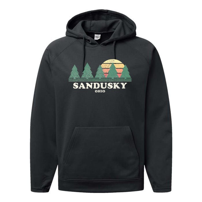 Sandusky Oh Vintage Throwback Retro 70s Design Performance Fleece Hoodie