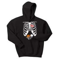 Skeleton Pregnancy Announcement Mom Halloween Kids Hoodie