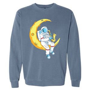 Saxophone Player Astronaut Saxophonist Moon Jazz Musician Garment-Dyed Sweatshirt