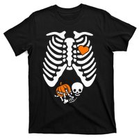 Skeleton Pregnancy Announcement Mom T-Shirt