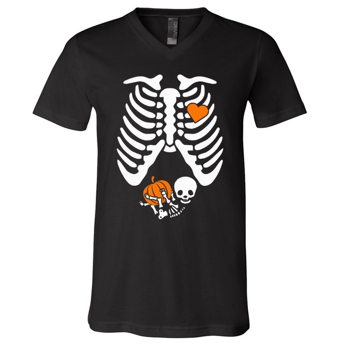 Skeleton Pregnancy Announcement Mom V-Neck T-Shirt