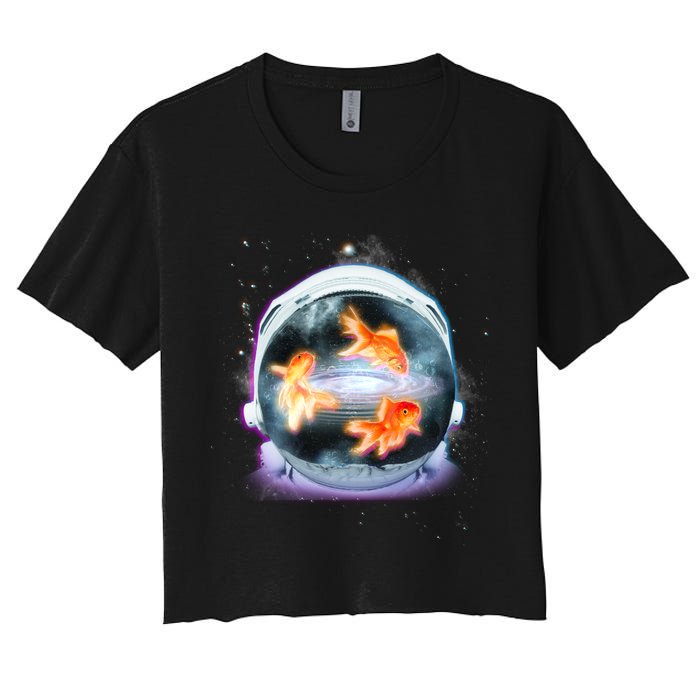 Space Astronaut Helmet Goldfish Women's Crop Top Tee