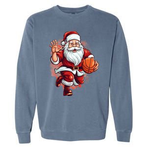 Santa Playing Basketball Christmas Basketball Player Xmas Great Gift Garment-Dyed Sweatshirt