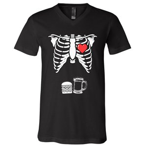 Skeleton Pregnancy Burger Beer Xray Halloween Soon Dad V-Neck T-Shirt