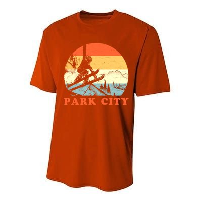 Ski Park City Utah Vintage Snow Skiing Vacation Gift Performance Sprint T-Shirt