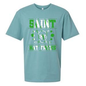 St Patrick`s Day Irish Saint Hat Tricks Lucky Hockey Green Gift Sueded Cloud Jersey T-Shirt