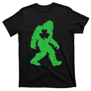 St Patricks Day Bigfoot Sasquatch Shamrock T-Shirt