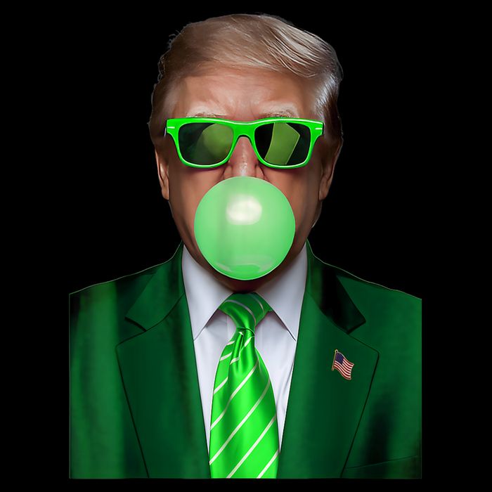 St. Patricks Day Funny Trump Bubble. Gum Design Green Gift Drawstring Bag