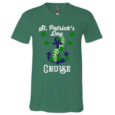 St. PatrickS Day Cruise V-Neck T-Shirt