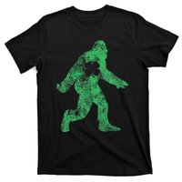 St Patricks Day Bigfoot Irish Sasqautch Saint Paddy's Gift T-Shirt