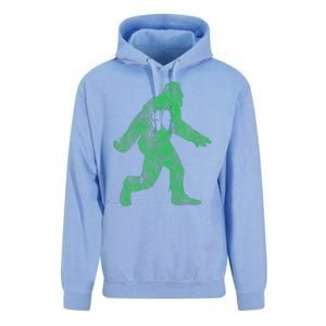 St Patricks Day Bigfoot Irish Sasqautch Saint Paddy's Gift Unisex Surf Hoodie