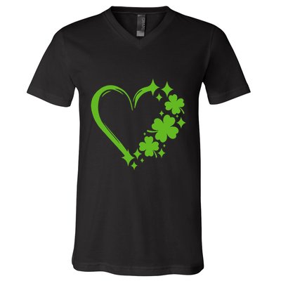 St Patricks Day Cute Heart Love Shamrock St Patricks Day V-Neck T-Shirt