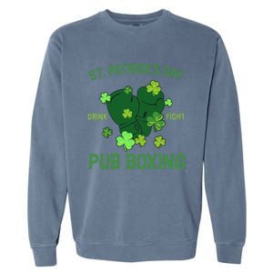 St Patrick's Day Drink Fight Pub Boxing Lucky Clover Lover Gift Idea Garment-Dyed Sweatshirt