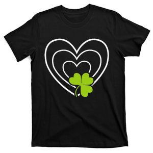 Saint Patrick's Day Green Heart Lucky Charmss Paddy's Day T-Shirt