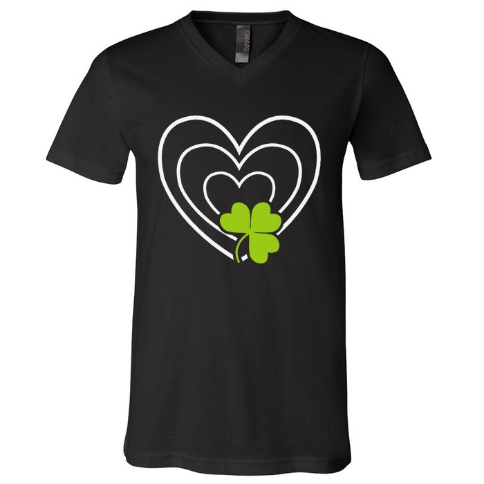 Saint Patrick's Day Green Heart Lucky Charmss Paddy's Day V-Neck T-Shirt