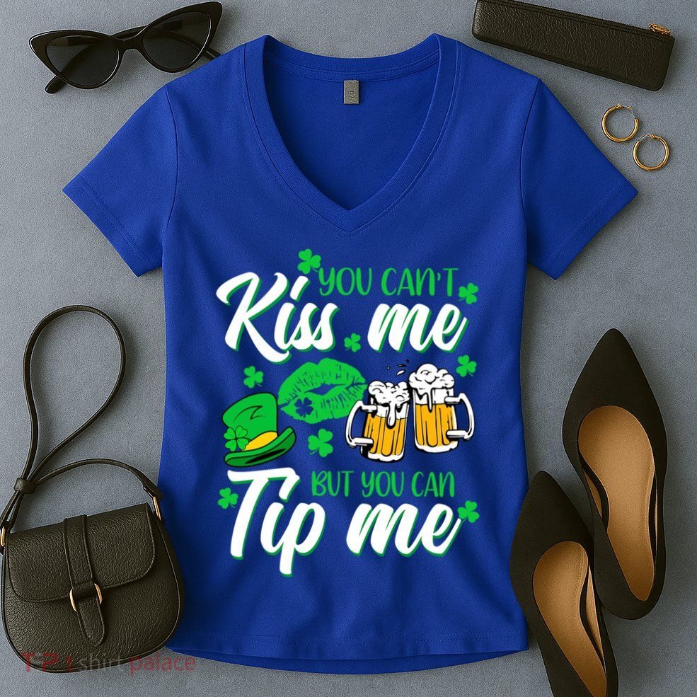 St Patrick's Day Lucky Shamrock Waitress Bartender Waiter Gift Women's V-Neck T-Shirt