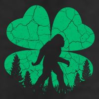 St Patricks Day Bigfoot Sasquatch Irish Clover 7 Panel Mesh Trucker Snapback Hat