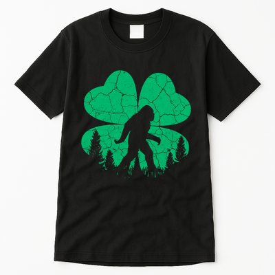 St Patricks Day Bigfoot Sasquatch Irish Clover Tall T-Shirt