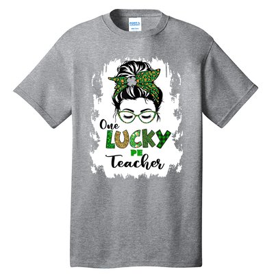 St Patricks Day One Lucky PE Teacher Messy Bun Leopard Tall T-Shirt