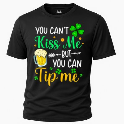 St Patrick's Day Lucky Shamrock Waitress Bartender Waiter Cute Gift Performance Shirt