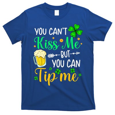 St Patrick's Day Lucky Shamrock Waitress Bartender Waiter Cute Gift T-Shirt