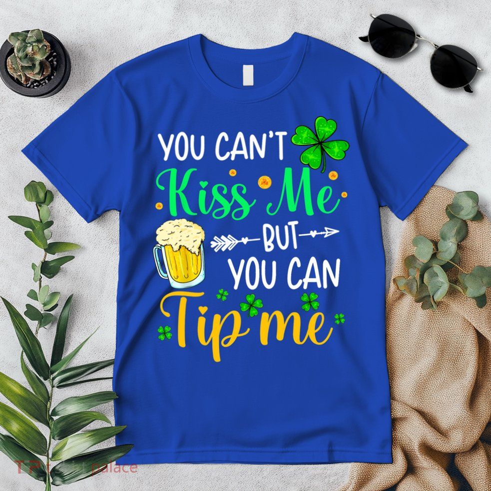 St Patrick's Day Lucky Shamrock Waitress Bartender Waiter Cute Gift Premium T-Shirt