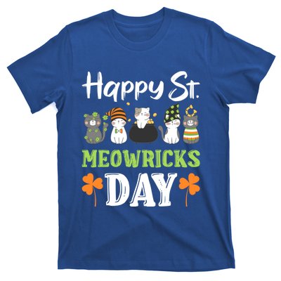 St Patricks Day Outfit Cute Cats Gift T-Shirt