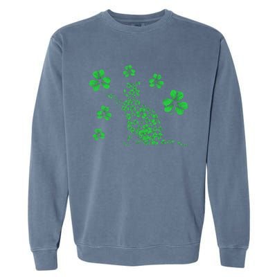 St Patrick's Day Shamrock Cat Irish Catrick's Catty's Garment-Dyed Sweatshirt