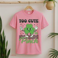 St Patricks Day Too Cute To Pinch Retro Cartoon Shamrock Clover T-Shirt