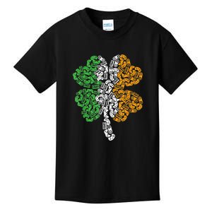 St Patricks Day shamrock Gaming Video Gamer kids boys men Kids T-Shirt