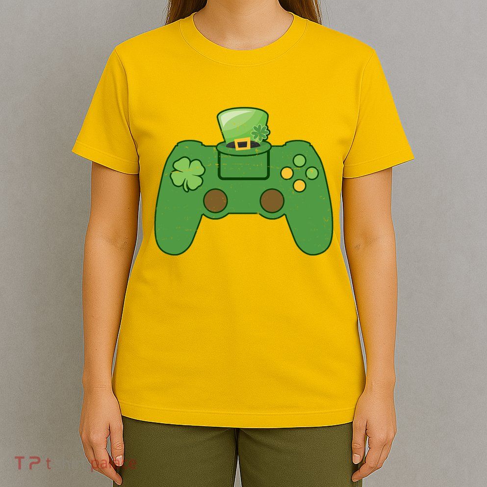 St Patrick's Day Gaming Controller T-Shirt