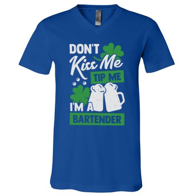 St Patrick's Day Bartender Gift V-Neck T-Shirt