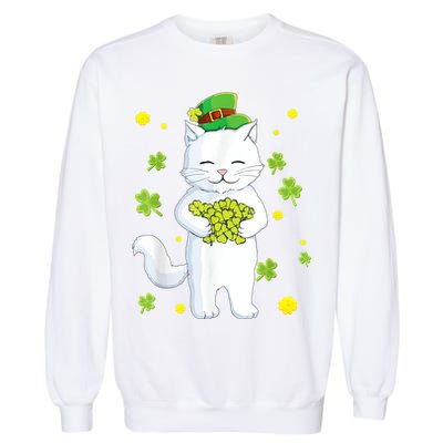 St Patrick's Day Cat Leprechaun Cat Lover Shamrock Garment-Dyed Sweatshirt