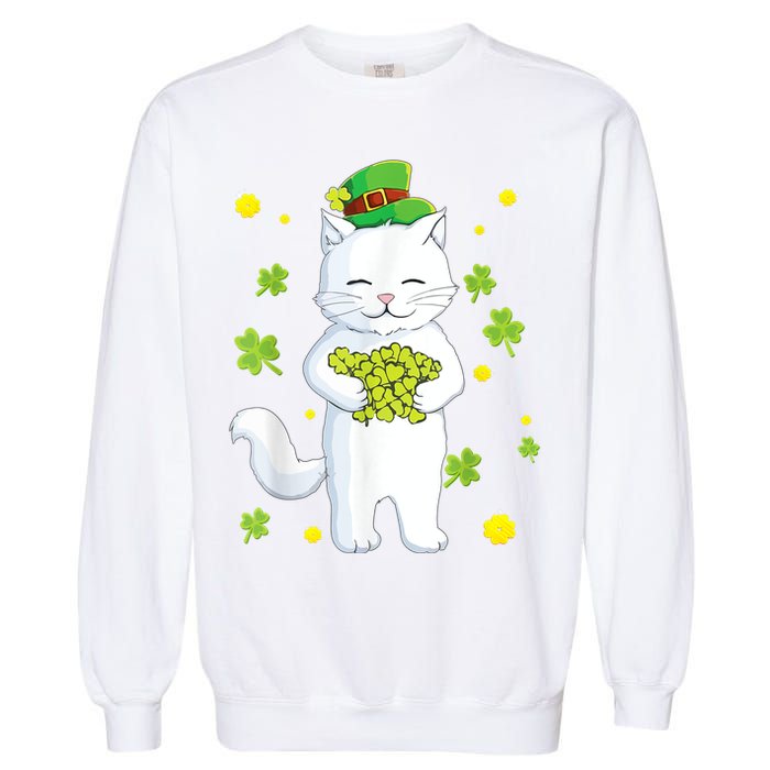 St Patrick's Day Cat Leprechaun Cat Lover Shamrock Garment-Dyed Sweatshirt
