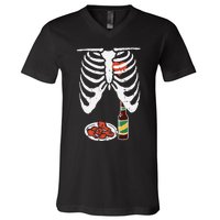 Skeleton Pregnancy Dad Chicken Wings Beer Halloween V-Neck T-Shirt