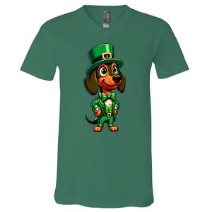 St. Patricks Day Cute Dachshund Dog Leprechaun Weiner Dog Lover Gift V-Neck T-Shirt