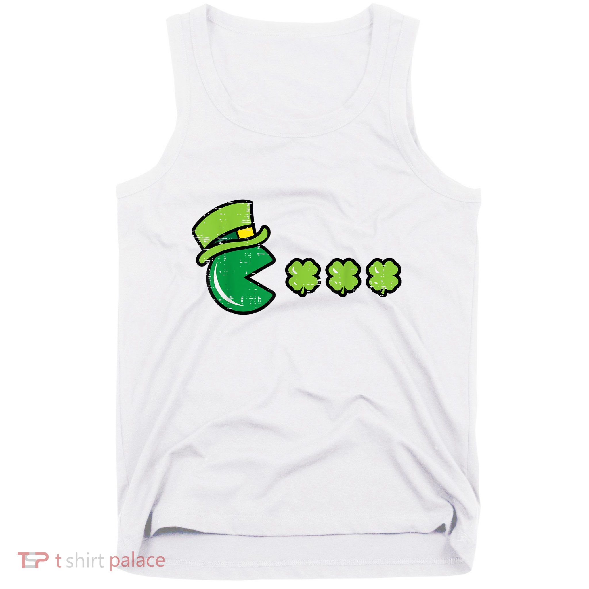 St Patricks Day Eating Shamrock Retro Gamer Tank Top