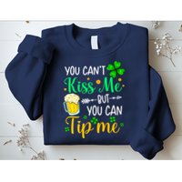 St Patrick's Day Lucky Shamrock Waitress Bartender Waiter Sweatshirt