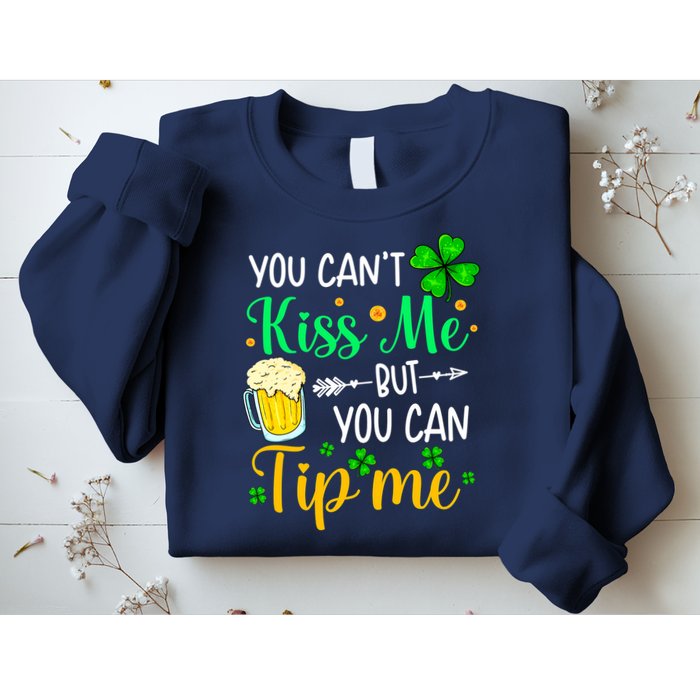 St Patrick's Day Lucky Shamrock Waitress Bartender Waiter Sweatshirt