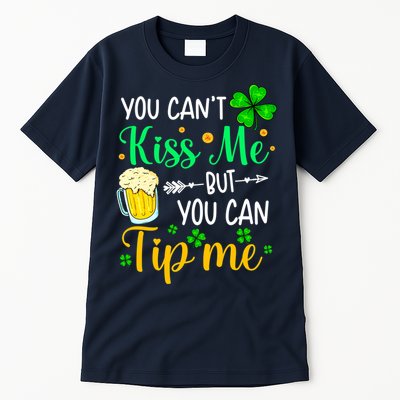 St Patrick's Day Lucky Shamrock Waitress Bartender Waiter Tall T-Shirt