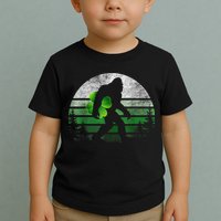 St Patricks Day Bigfoot Irish Shamrock Sasquatch Clover Leaf Toddler T-Shirt