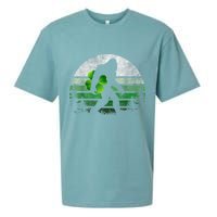 St Patricks Day Bigfoot Irish Shamrock Sasquatch Clover Leaf Sueded Cloud Jersey T-Shirt