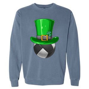 St Patrick's Day Volleyball Irish Volleyball Leprechaun Hat Cool Gift Garment-Dyed Sweatshirt