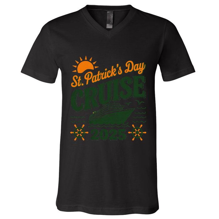 St Patrick’S Day Cruise Squad 2025 Family Matching Fun V-Neck T-Shirt
