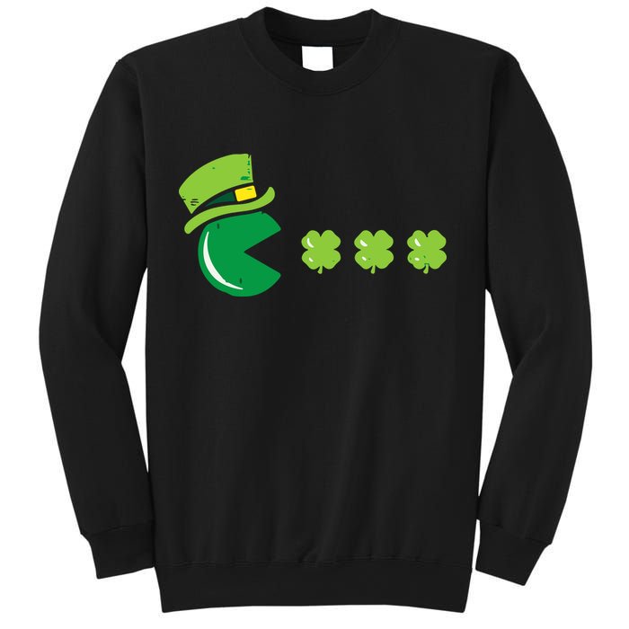 St Patricks Day Eating Shamrock Retro Gamer Sweatshirt