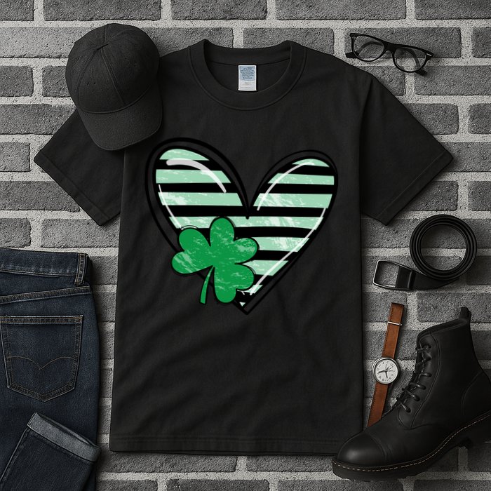 St Patrick's Day Clover Heart Holiday Tall T-Shirt