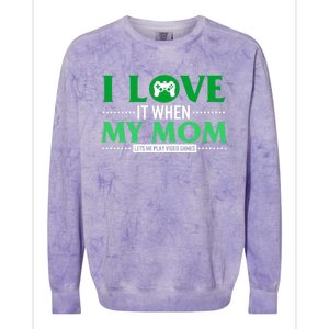 St Patricks Day Love Mom Play Video Games Saint Paddy's Day Great Gift Colorblast Crewneck Sweatshirt