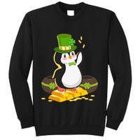 St Patricks Day Lucky Penguin Leprechaun Shamrock Irish Sweatshirt