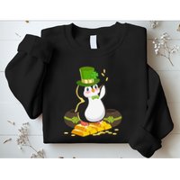 St Patricks Day Lucky Penguin Leprechaun Shamrock Irish Sweatshirt