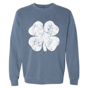 St. Patrick's Day Four Leaf Clover Green Background Design Garment-Dyed Sweatshirt